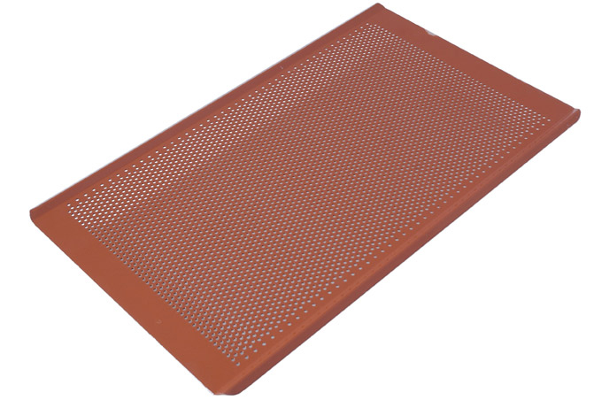 PERFORATED TRAY GN1/1 Long sides crease COATED